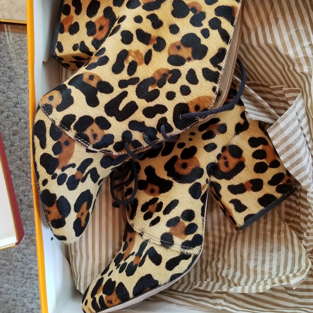 AUTHENTIC KATE SPADE booties